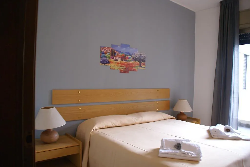 Hotel Rasula Alta Gravina di Catania 3*,  Italien