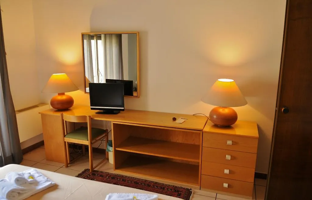 ***  Hotel Rasula Alta Gravina di Catania Italien
