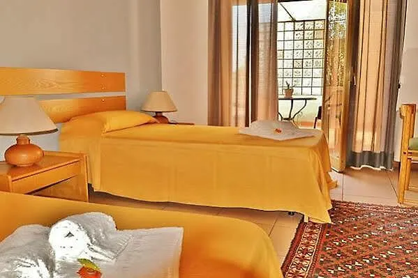 Hotel Rasula Alta Gravina di Catania Italien